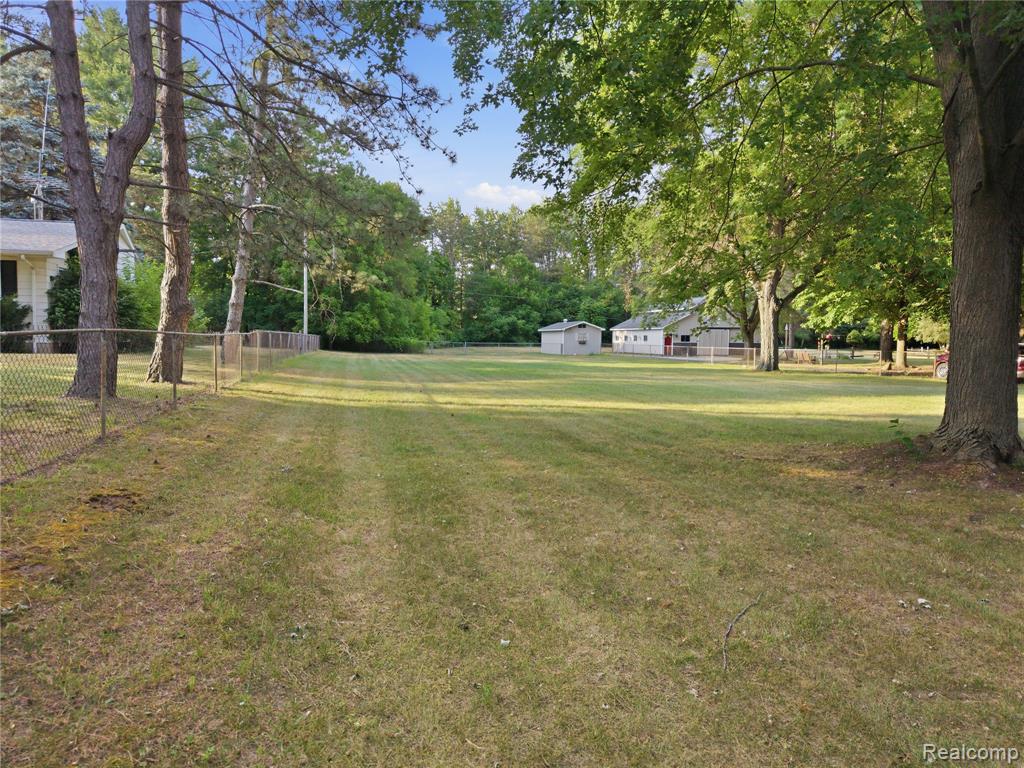 main property photo 79
