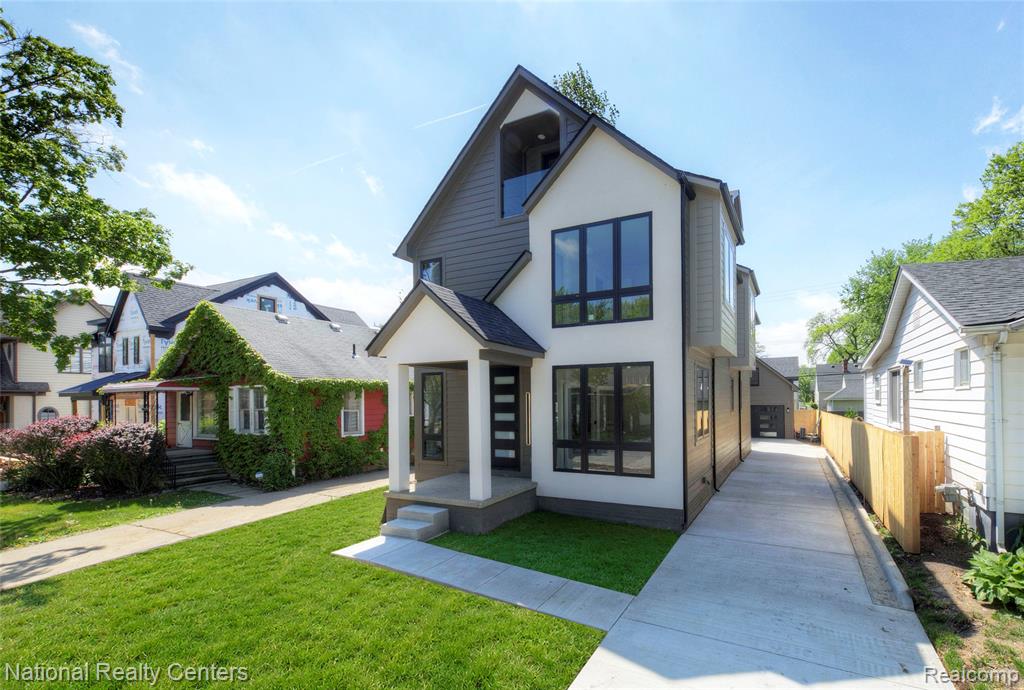 main property photo 3
