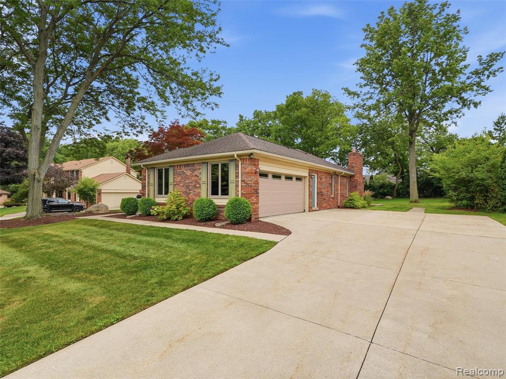property viewer photo 1