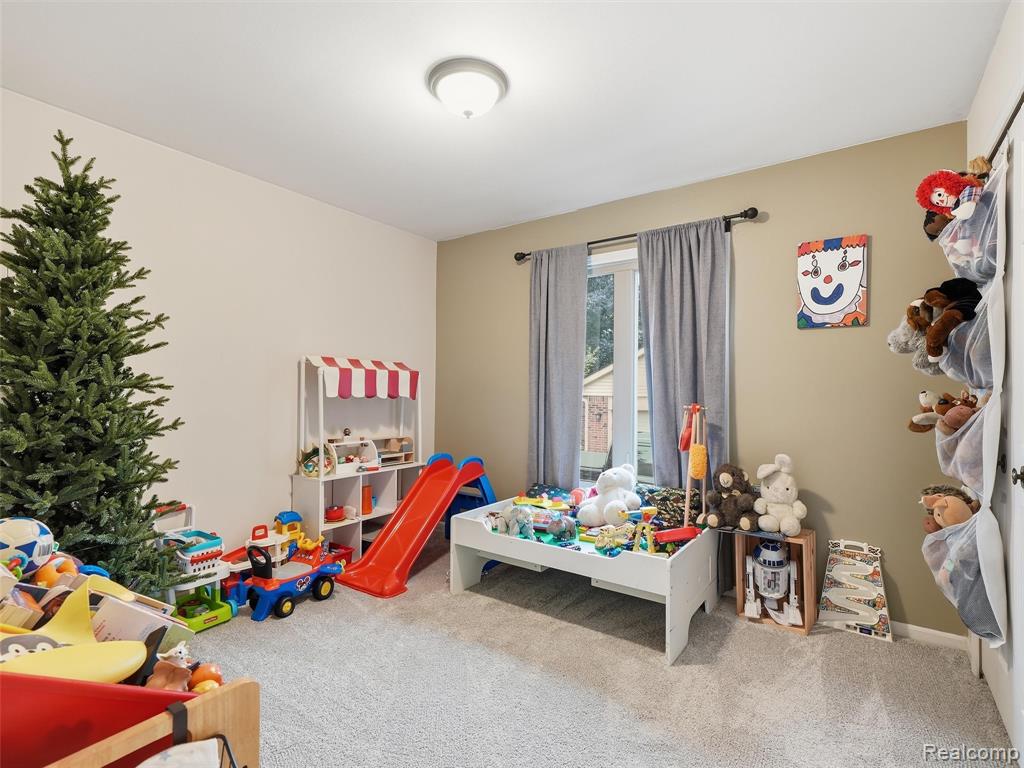 property viewer photo 36
