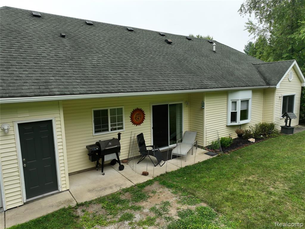 main property photo 42
