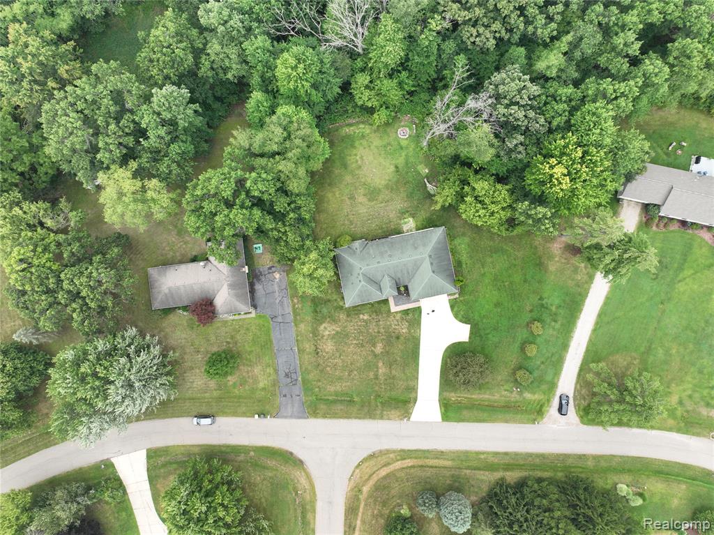 main property photo 48