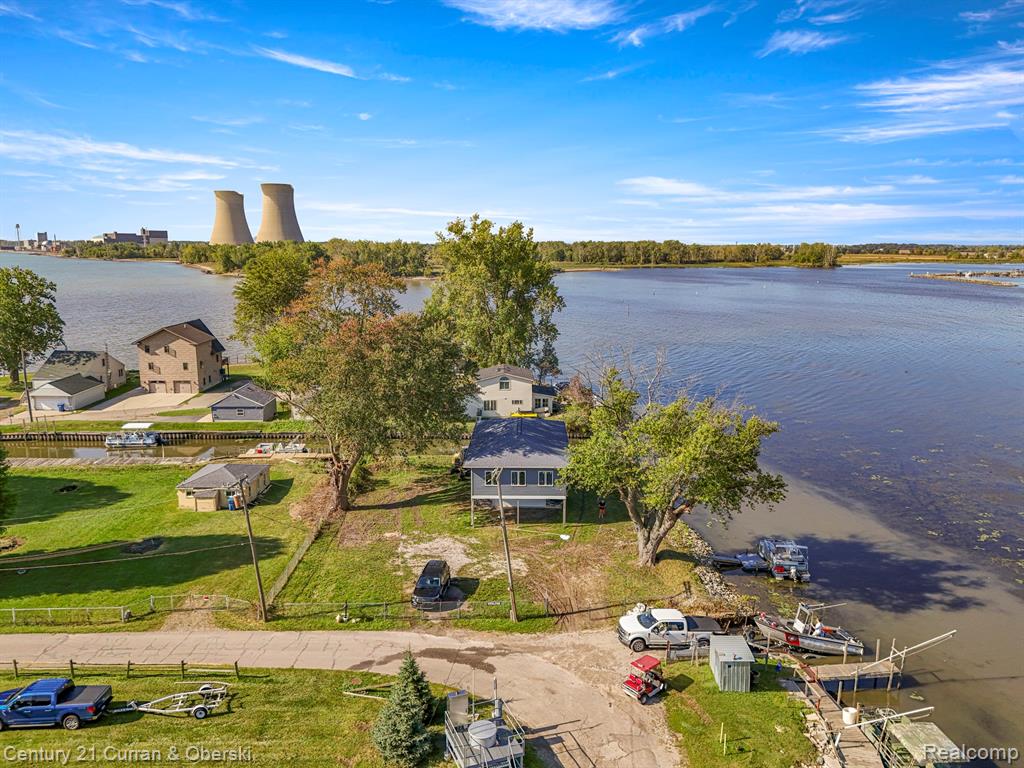 main property photo 51