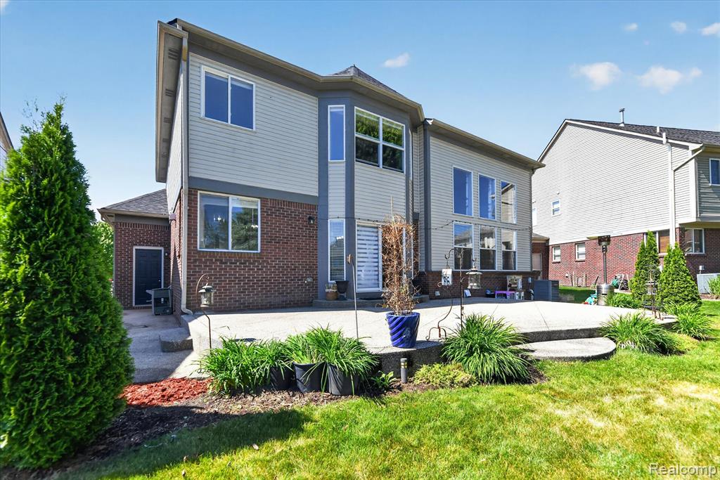 main property photo 53