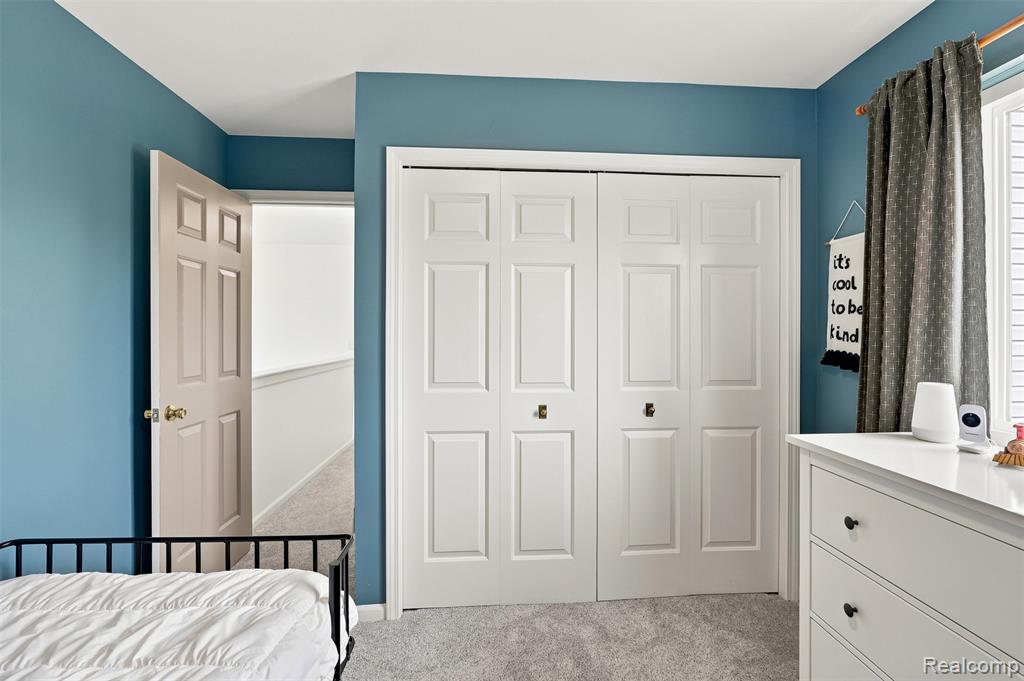 property viewer photo 17