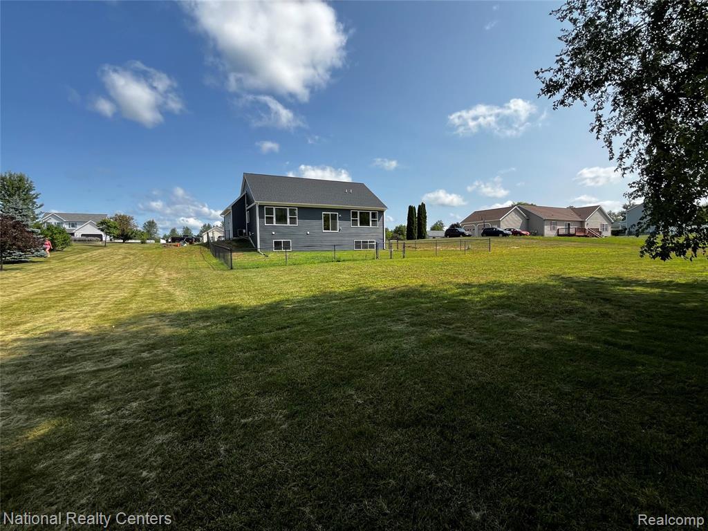 main property photo 49
