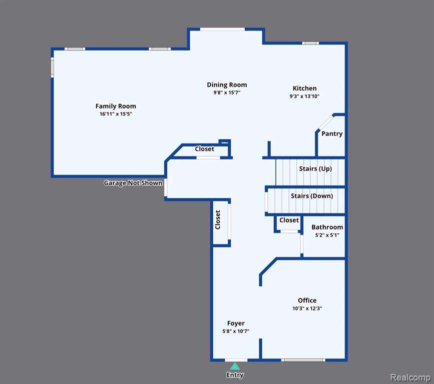 main property photo 28