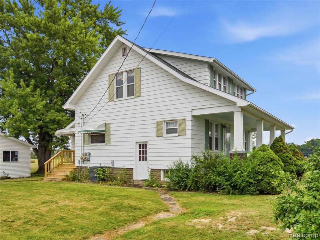 main property photo 19