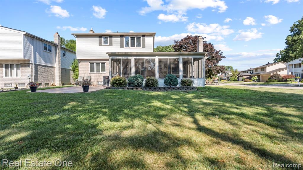 main property photo 38