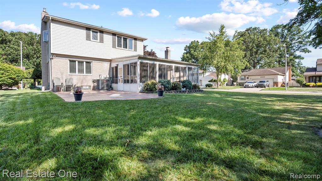 main property photo 39