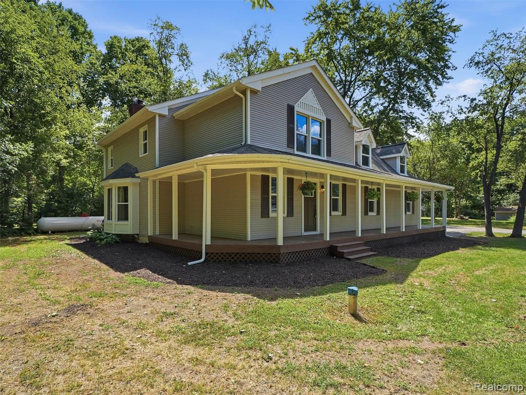 main property photo 5