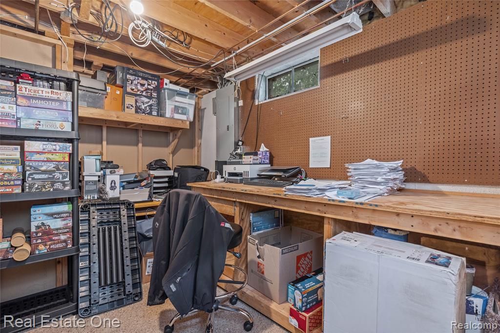 main property photo 38