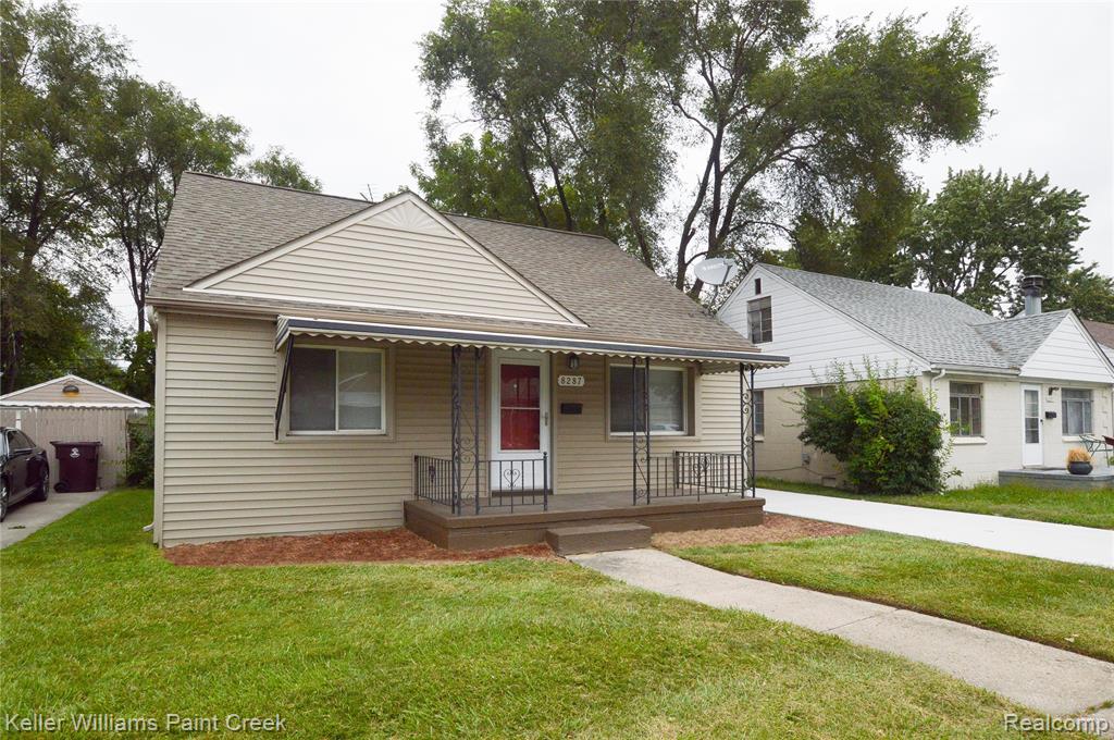 main property photo 4