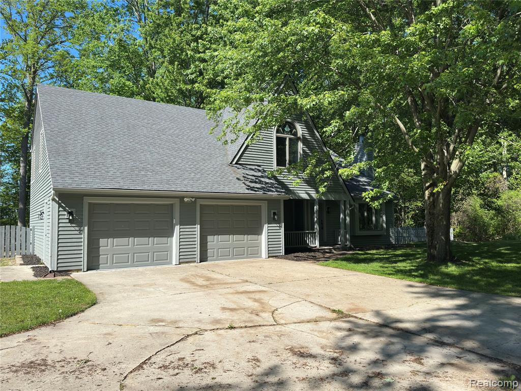 main property photo 6