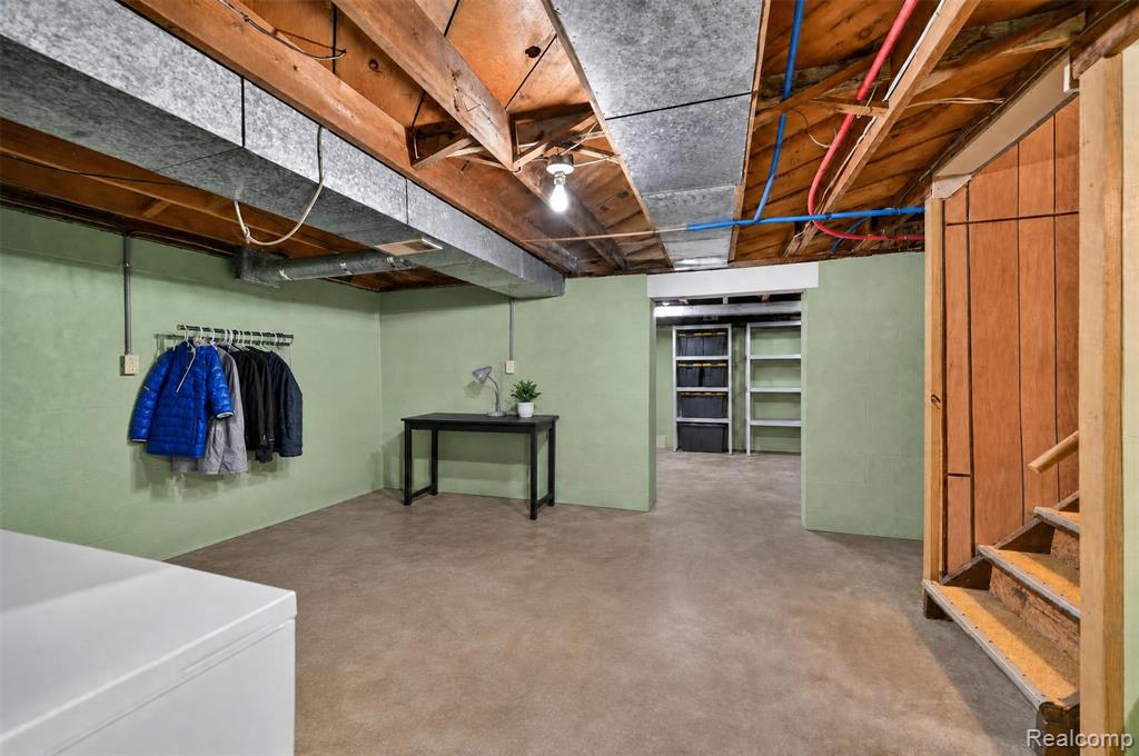 property viewer photo 43