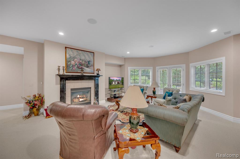main property photo 71