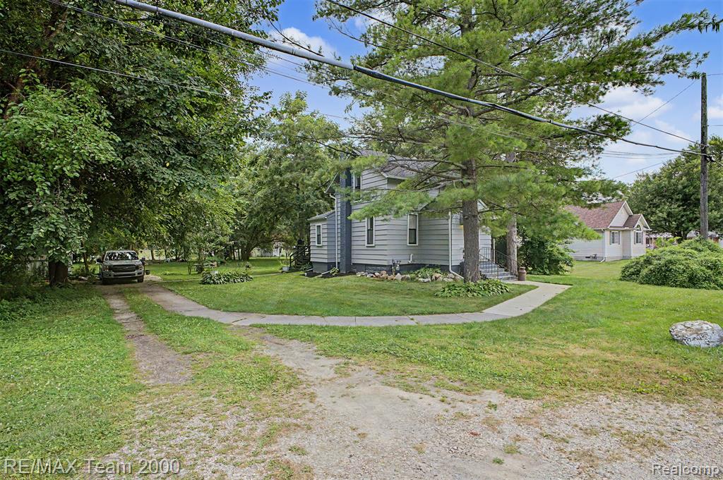main property photo 45