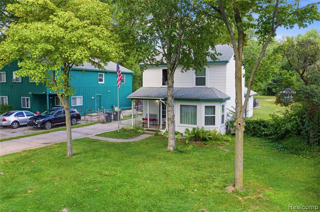 main property photo 46