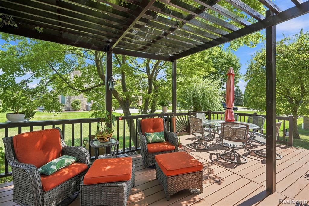 main property photo 49