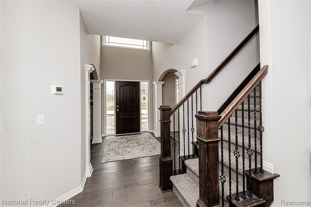 main property photo 22