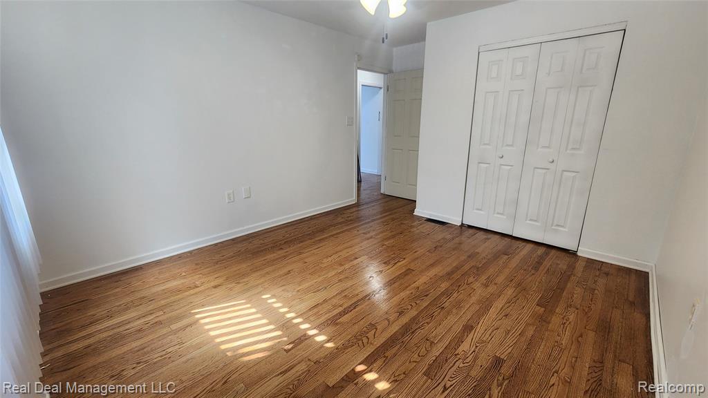 property viewer photo 11
