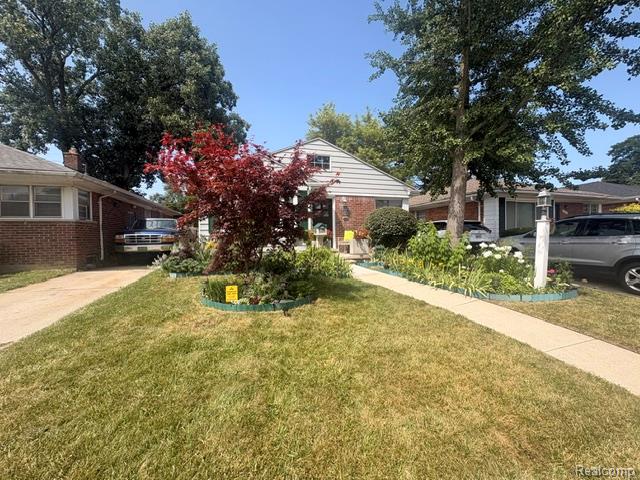 main property photo 9
