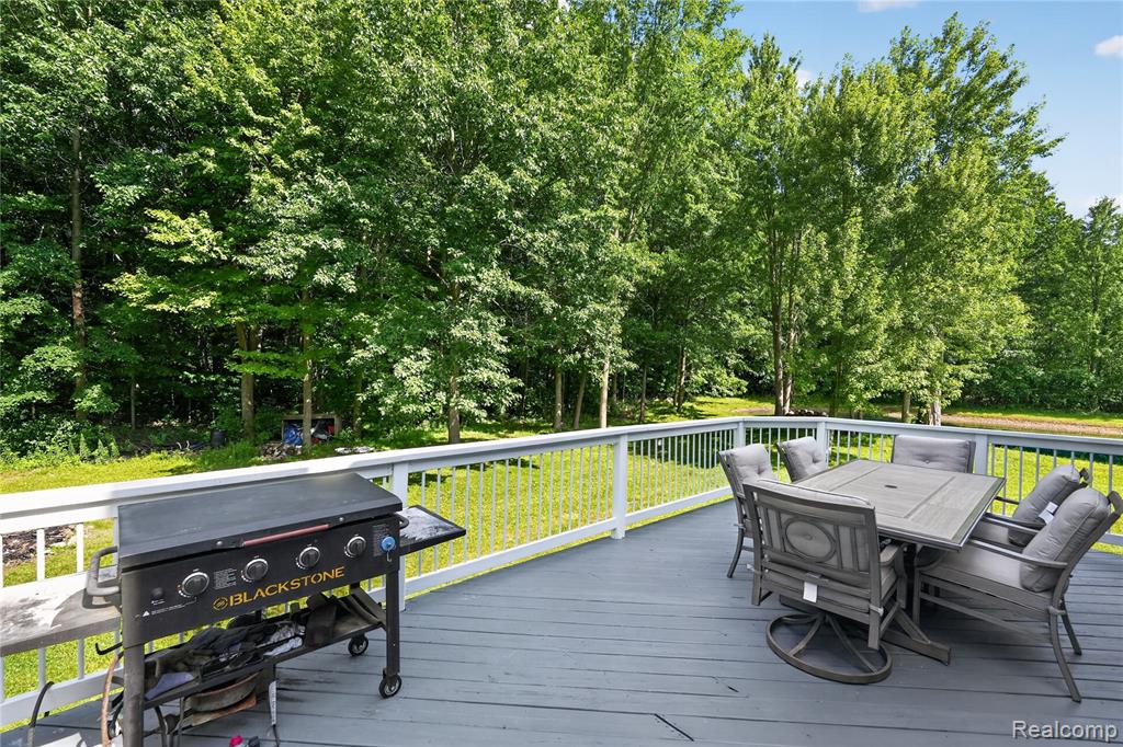 main property photo 59