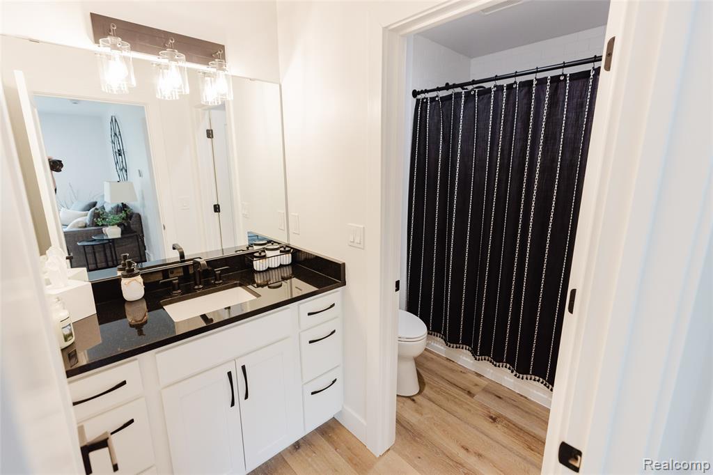 main property photo 67