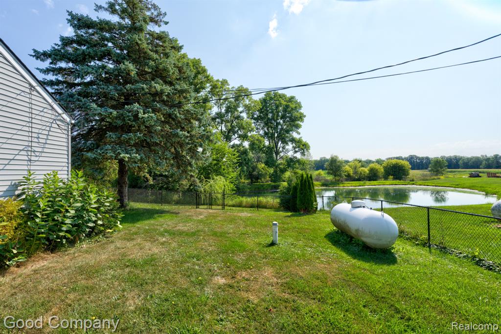 main property photo 59