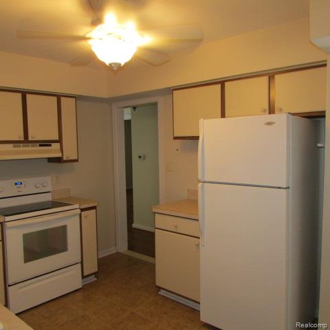 property viewer photo 5