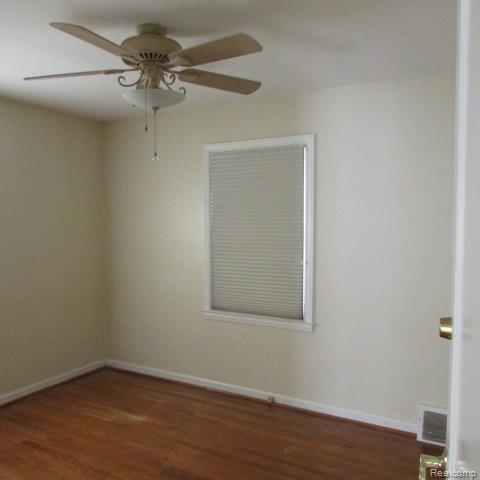 property viewer photo 9