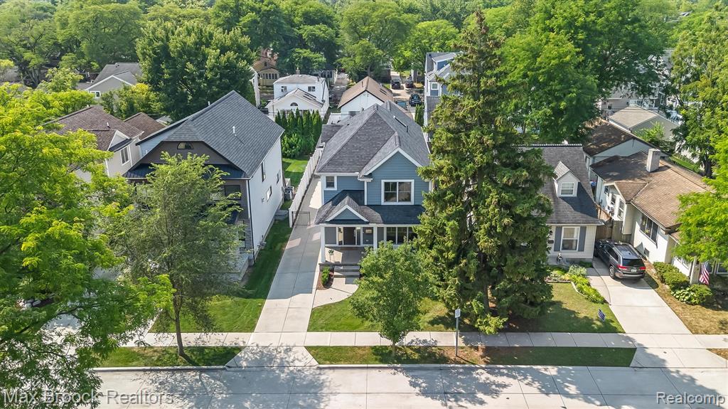 main property photo 47
