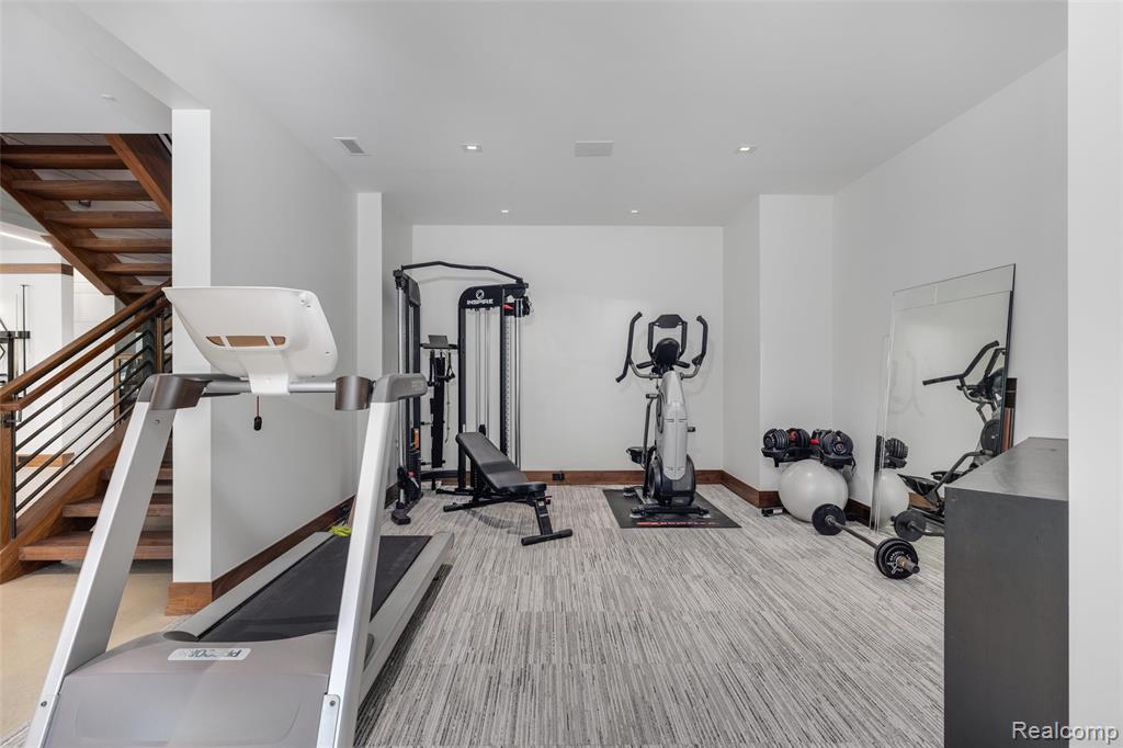 main property photo 67