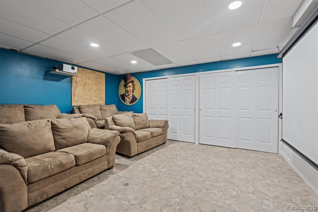 main property photo 56