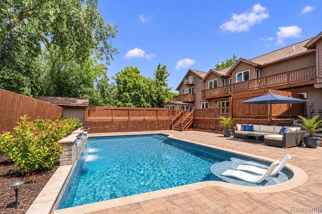 main property photo 63