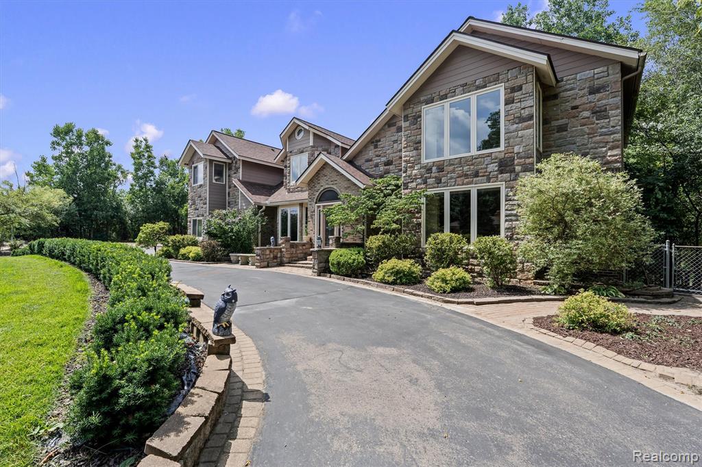 main property photo 69