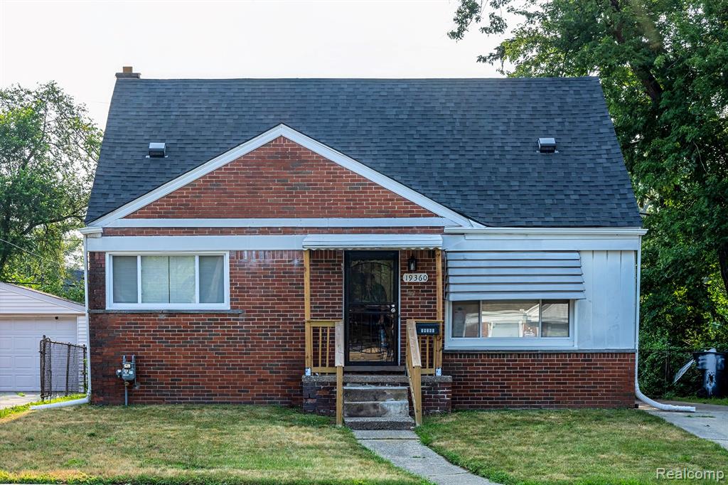 main property photo 12