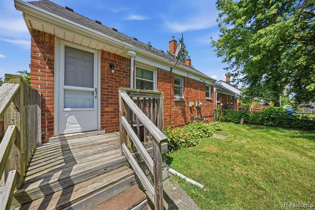 main property photo 26