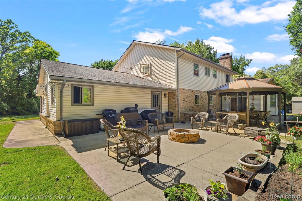 main property photo 39