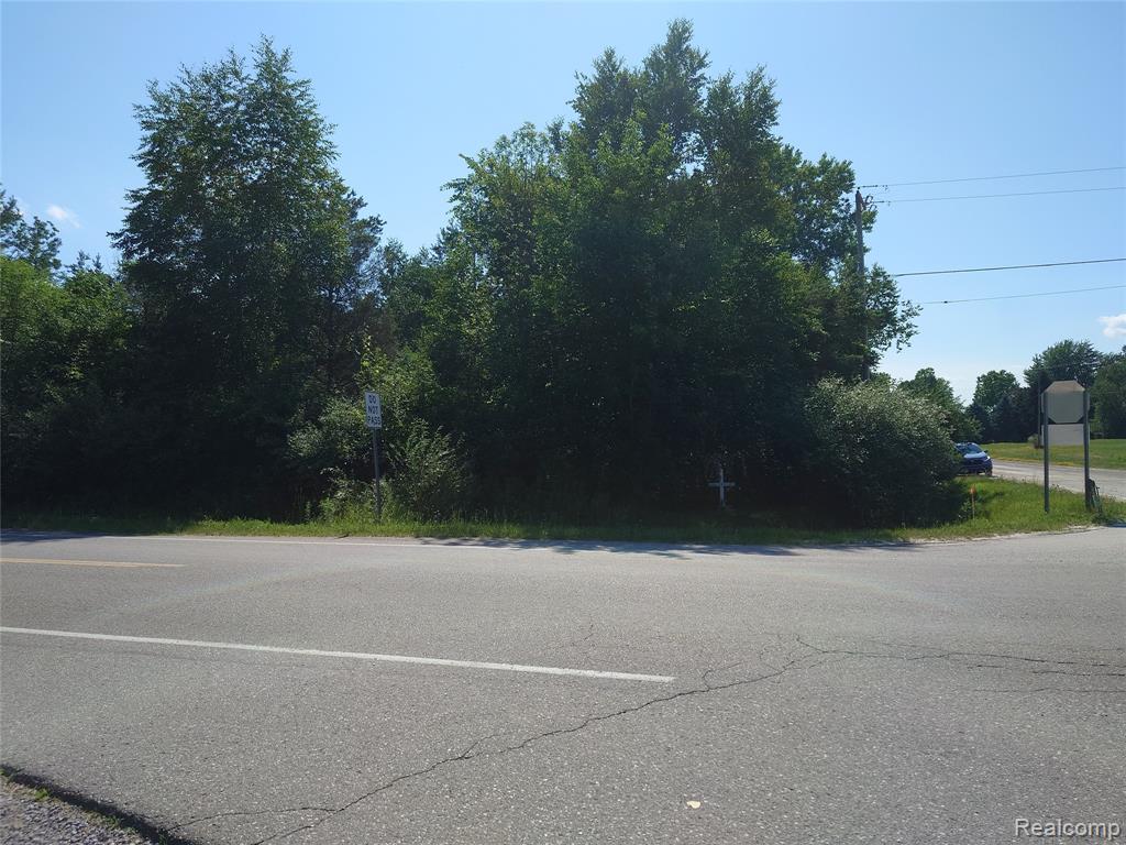 main property photo 0