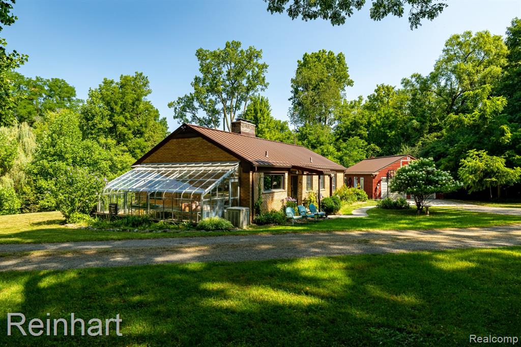 main property photo 50