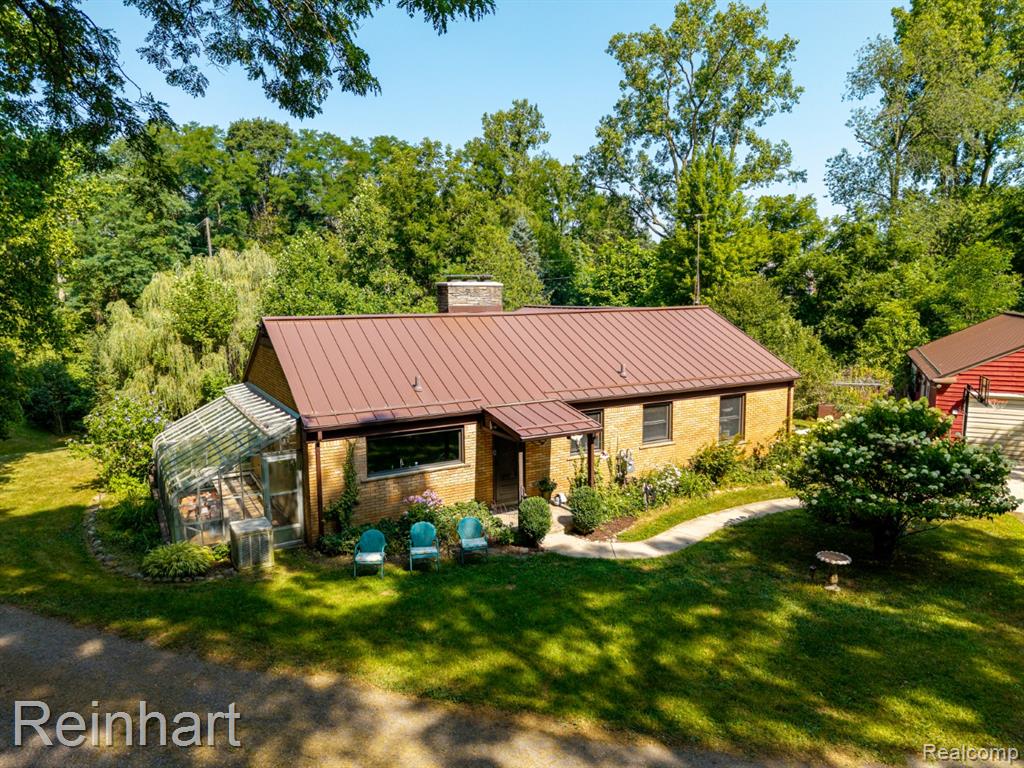 main property photo 51