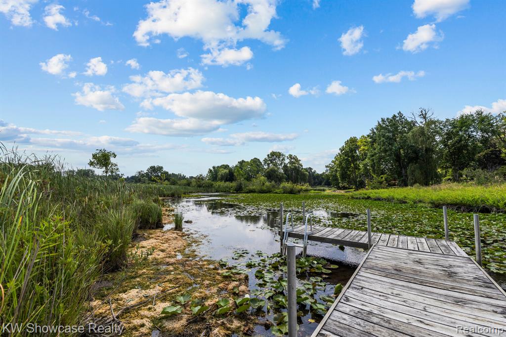 main property photo 39