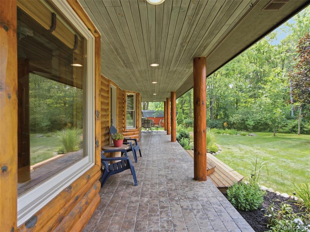 main property photo 42