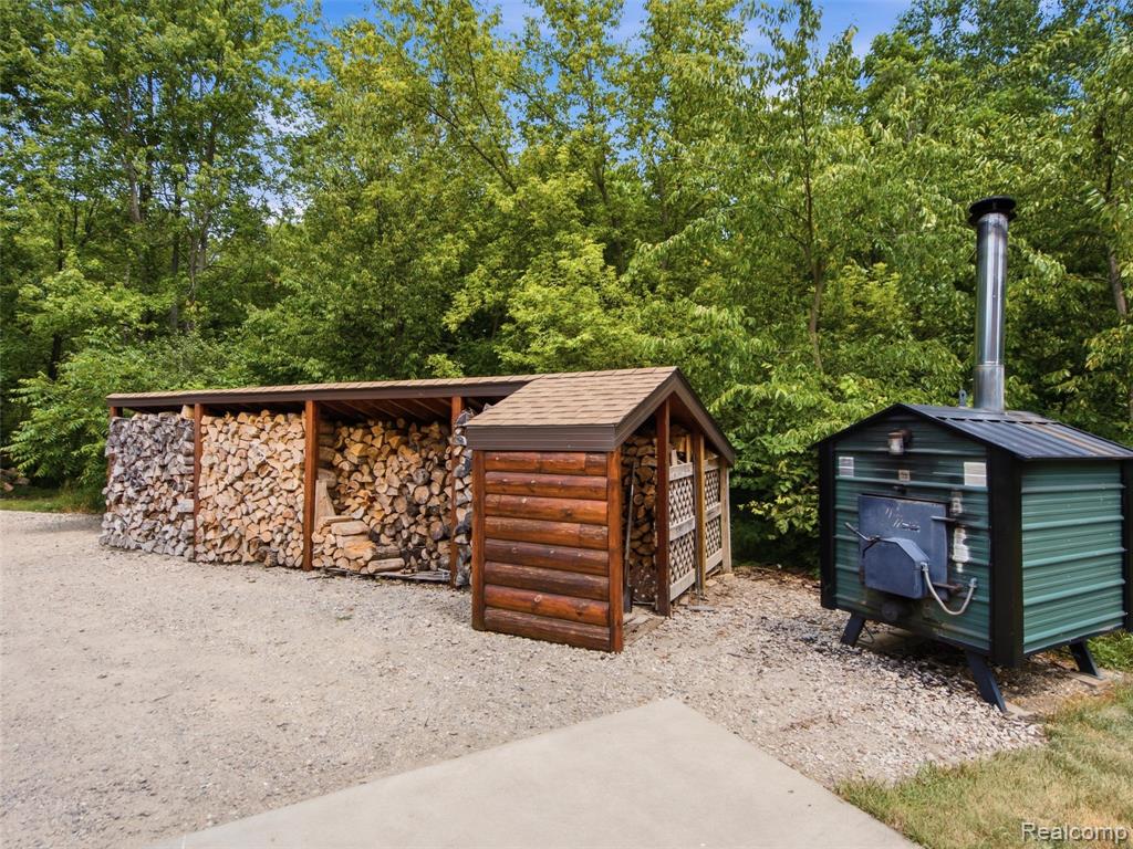 main property photo 53