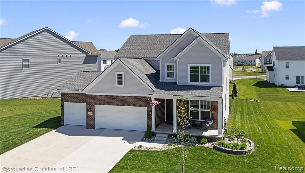main property photo 3