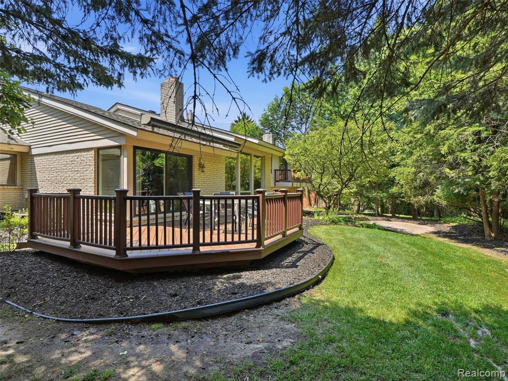main property photo 43