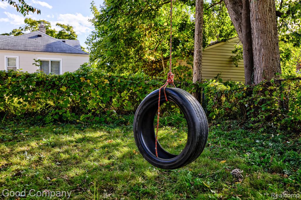 main property photo 65