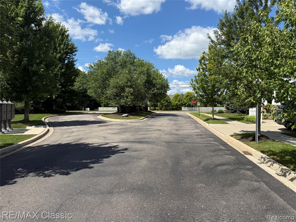 main property photo 36