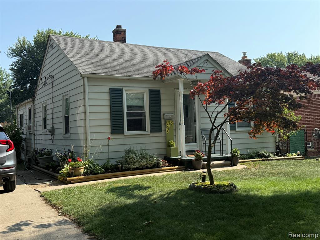 main property photo 2